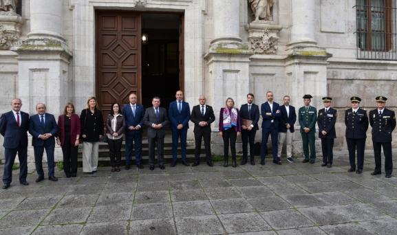 El periodismo y las aulas, escudos de Castilla y León contra el blanqueo del terrorismo