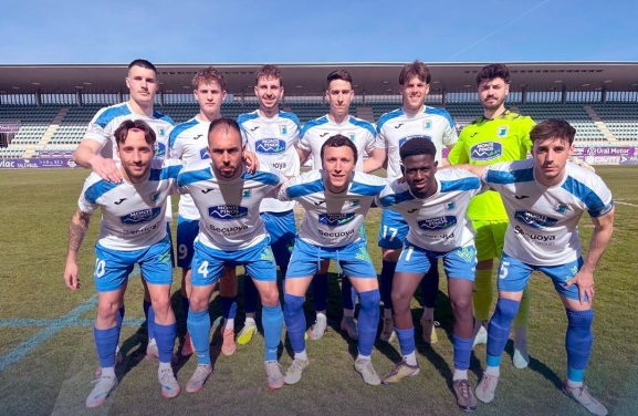 Tercera RFEF: Al Almazán y al Numancia B se le atragantan los equipos palentinos
