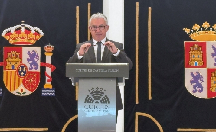 Ángel Ceña toma posesión como procurador de Soria ¡Ya!