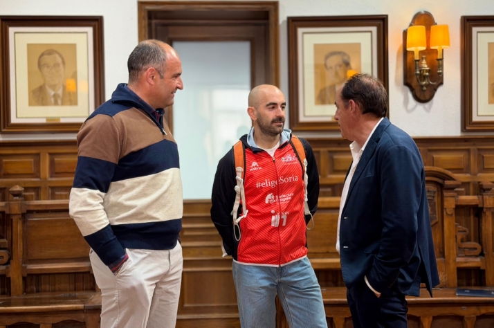 Frías (izda.) Pérez y Serrano. /Dip.