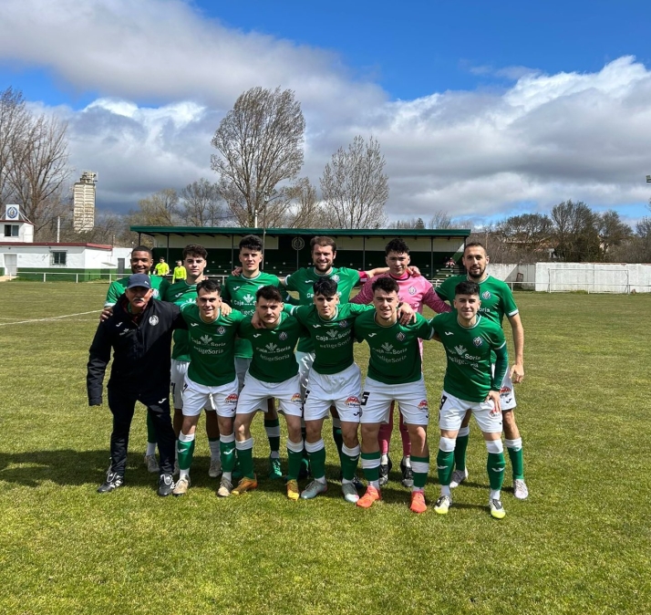 Regional: El San José recupera su partido aplazado y mete miedo al Calasanz