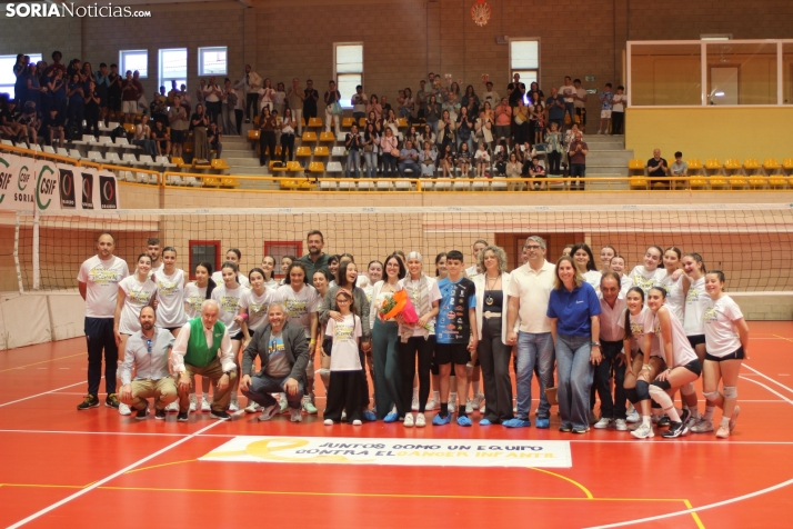 Soria y el mundo del voleibol se vuelcan con Vera Alonso: &ldquo;Todo esto le hace estar m&aacute;s animada pa