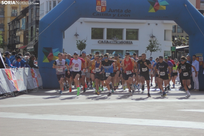 Carrera y marcha solidaria del Día de Castilla y León