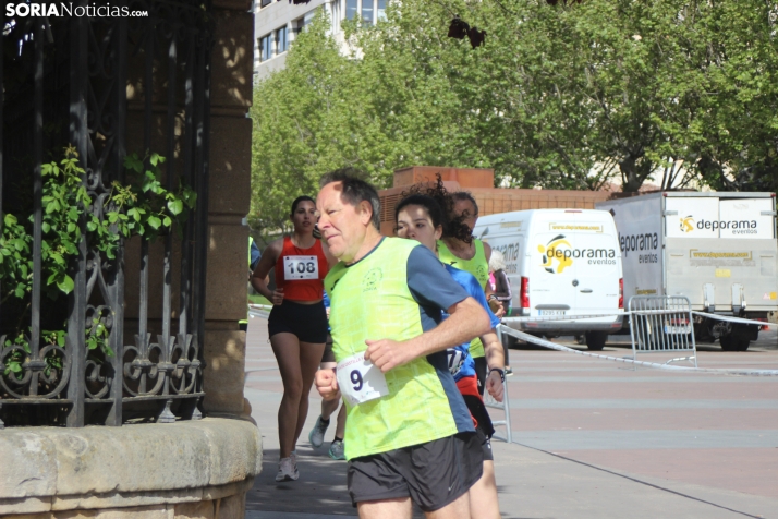 Carrera y marcha solidaria del Día de Castilla y León