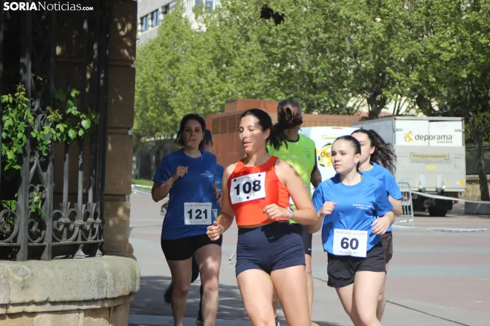 Carrera y marcha solidaria del Día de Castilla y León