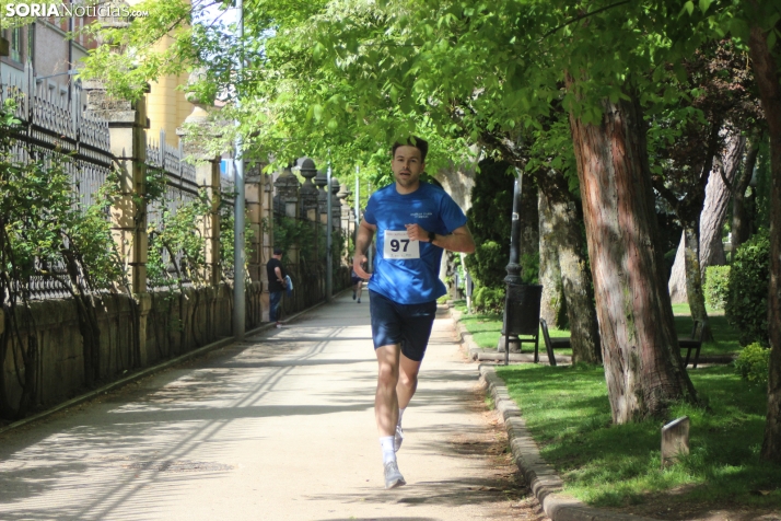 Carrera y marcha solidaria del Día de Castilla y León