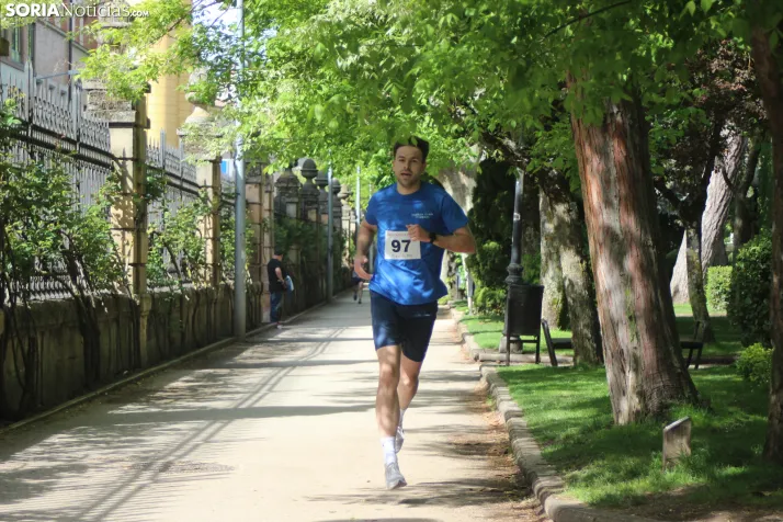 Carrera y marcha solidaria del Día de Castilla y León