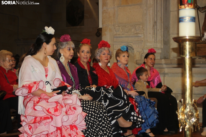 Misa rociera en la Iglesia de la Virgen del Espino
