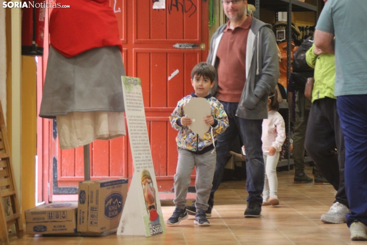 Comparsa de Gigantes y Cabezudos