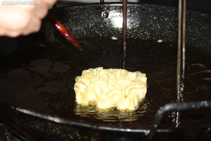 Rosquillos y floretas: protagonistas de la jornada de convivencia extreme&ntilde;a, en im&aacute;genes