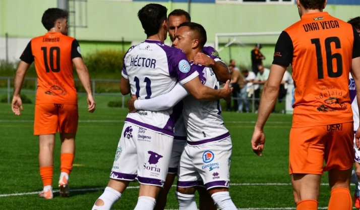 Sámano 0-3 Numancia: Golpe de autoridad frente al colista que permite a los sorianos regresar al play off