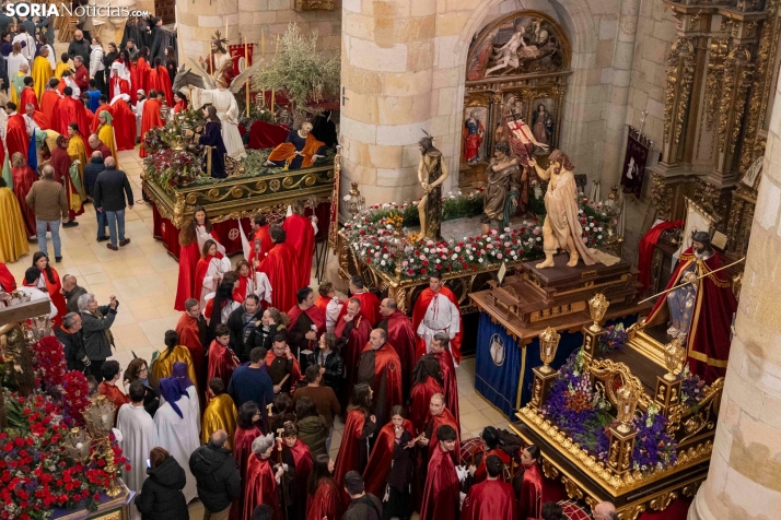 Procesión del Santo Entierro./ Viksar Fotografía