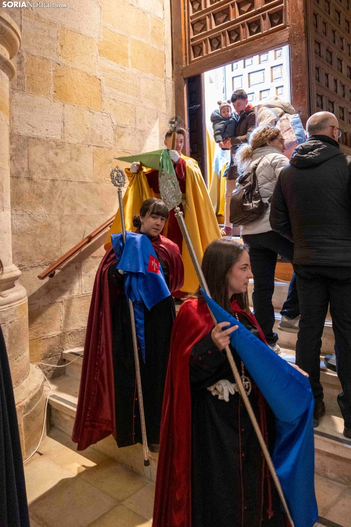 Procesión del Santo Entierro./ Viksar Fotografía