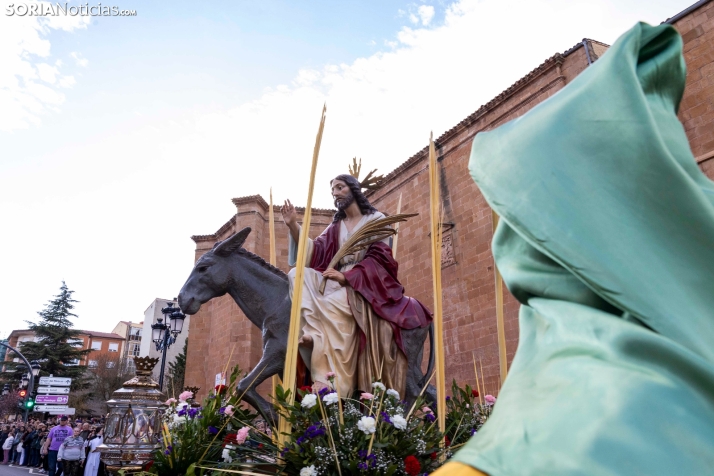 Procesión del Santo Entierro./ Viksar Fotografía