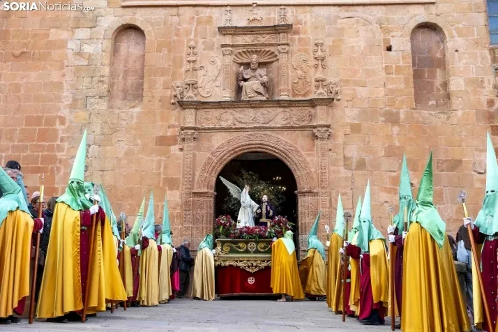 Procesión del Santo Entierro./ Viksar Fotografía