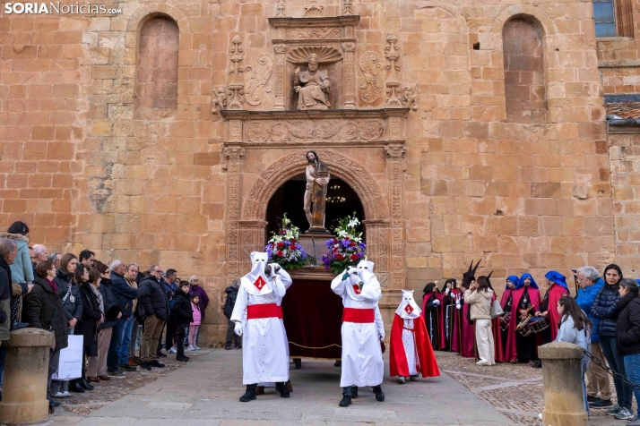 Procesión del Santo Entierro./ Viksar Fotografía