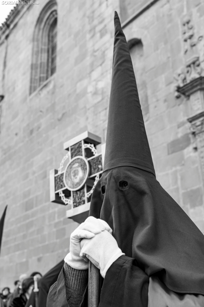 Procesión del Santo Entierro./ Viksar Fotografía