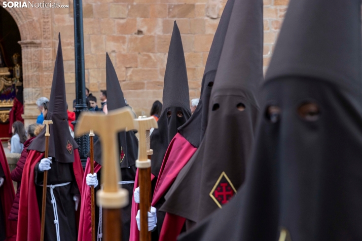 Procesión del Santo Entierro./ Viksar Fotografía