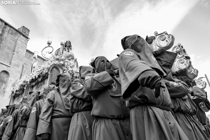 Procesión del Santo Entierro./ Viksar Fotografía