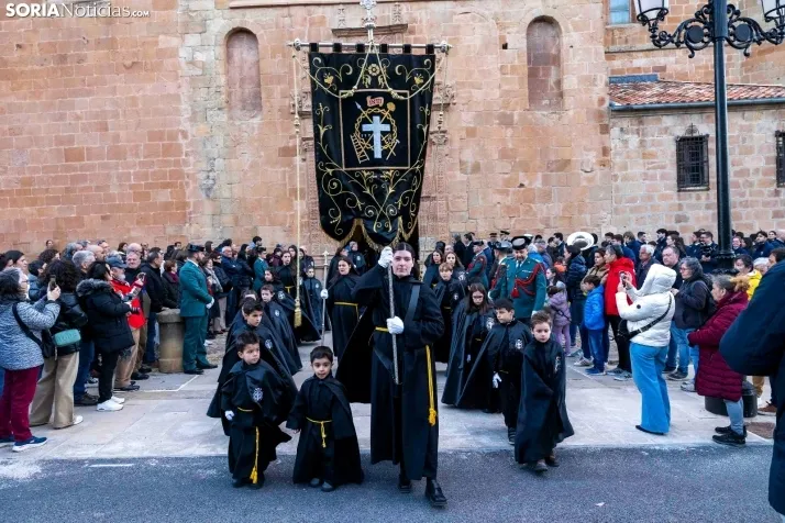 Procesión del Santo Entierro./ Viksar Fotografía
