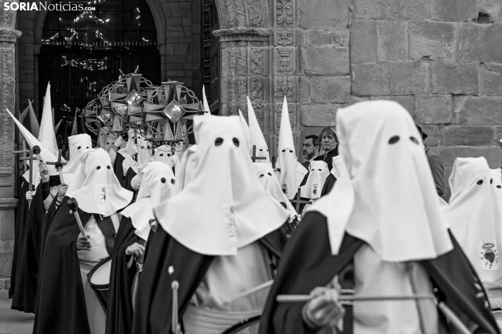 Procesión del Santo Entierro./ Viksar Fotografía