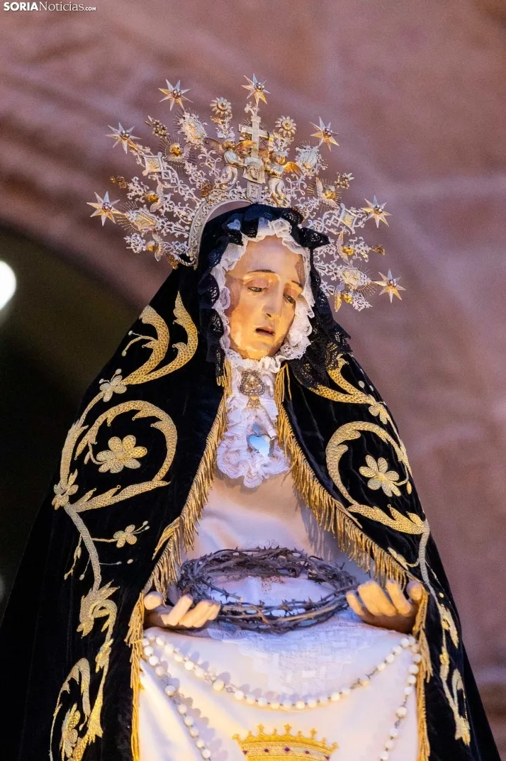 Procesión del Santo Entierro./ Viksar Fotografía