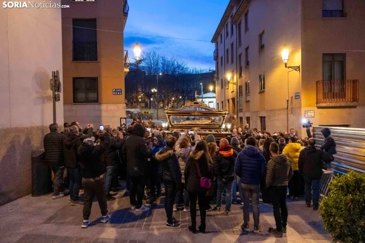 Procesión del Santo Entierro./ Viksar Fotografía