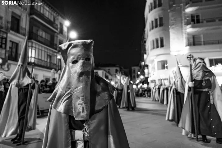 Procesión del Santo Entierro./ Viksar Fotografía