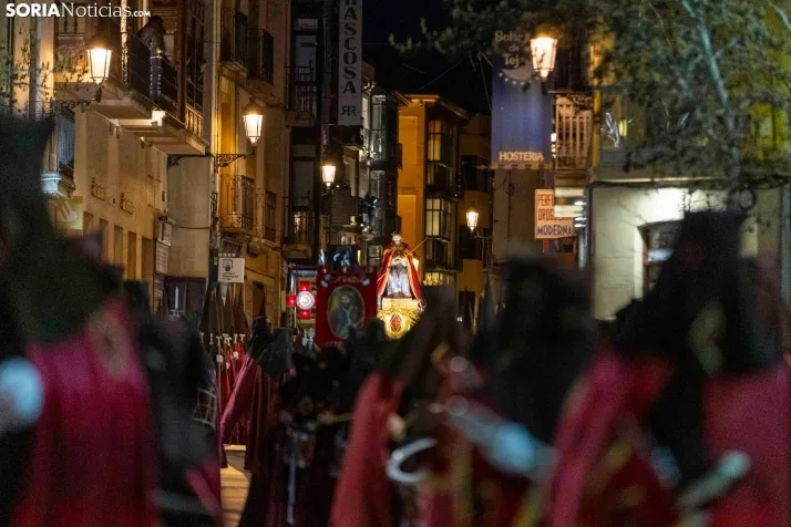 Procesión del Santo Entierro./ Viksar Fotografía