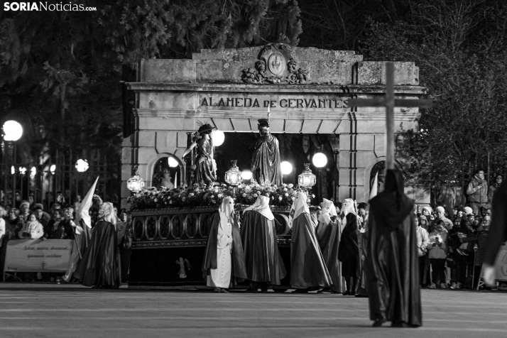 Procesión del Santo Entierro./ Viksar Fotografía