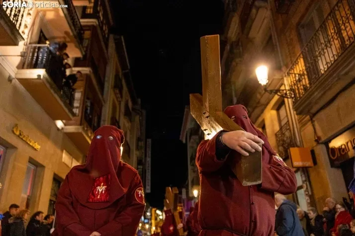 Procesión del Santo Entierro./ Viksar Fotografía