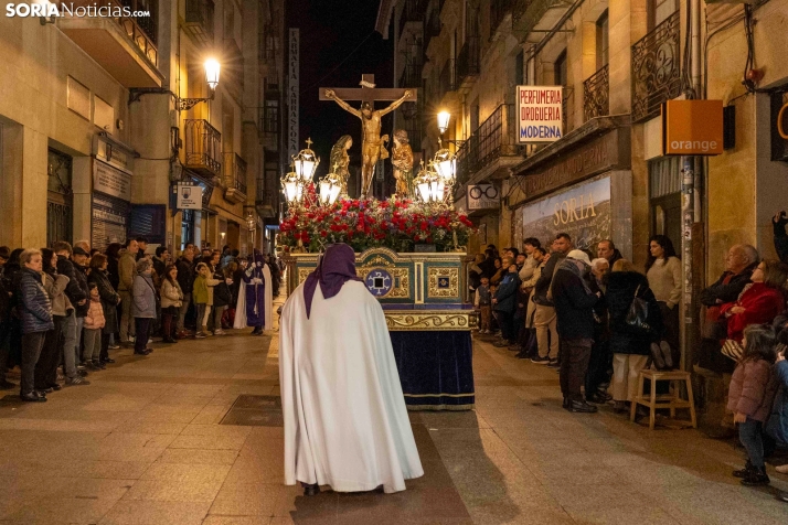 Procesión del Santo Entierro./ Viksar Fotografía