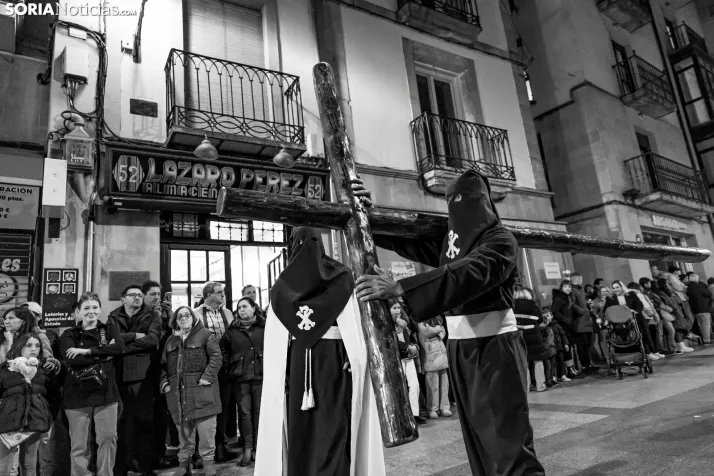 Procesión del Santo Entierro./ Viksar Fotografía