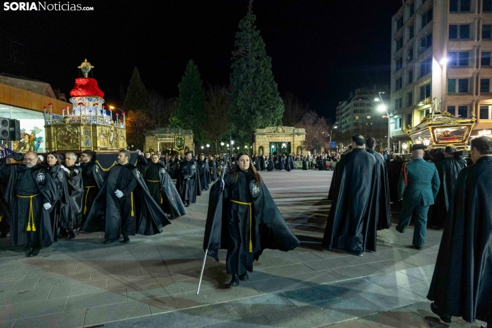 Procesión del Santo Entierro./ Viksar Fotografía