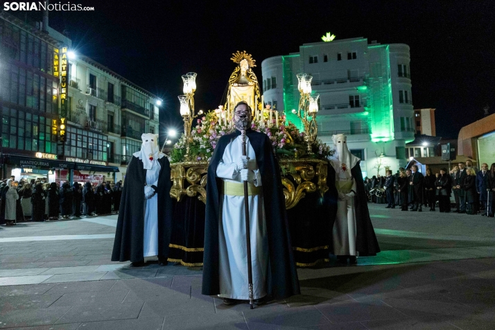 Procesión del Santo Entierro./ Viksar Fotografía