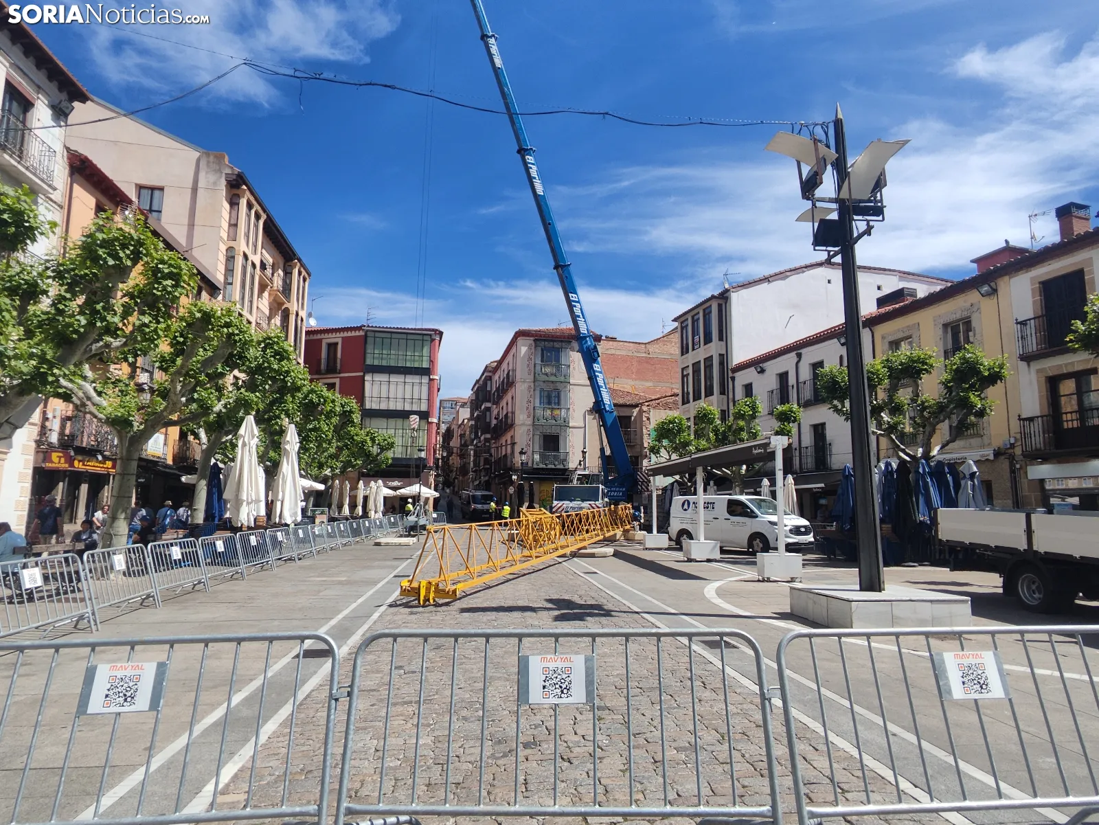 Impresionante actuación en la plaza Herradores