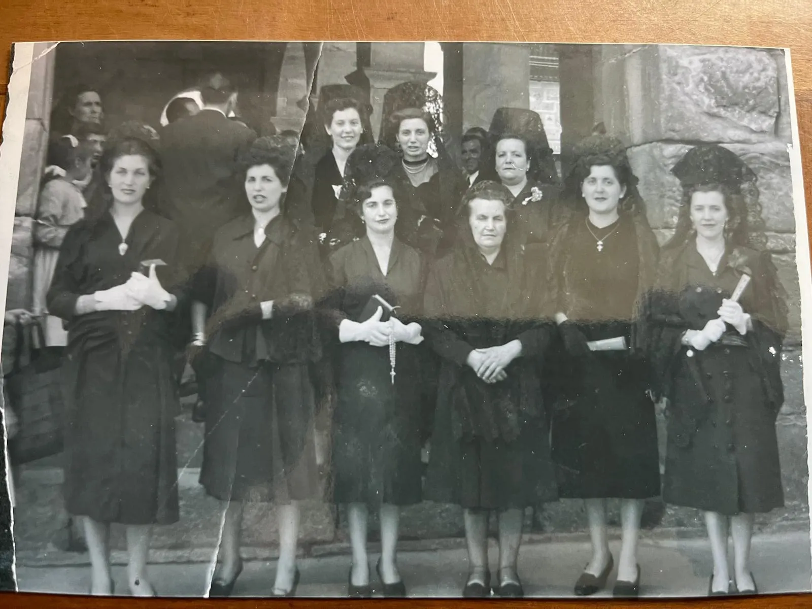 Foto 2 - Una imagen para el recuerdo, los jurados y juradas de 1952