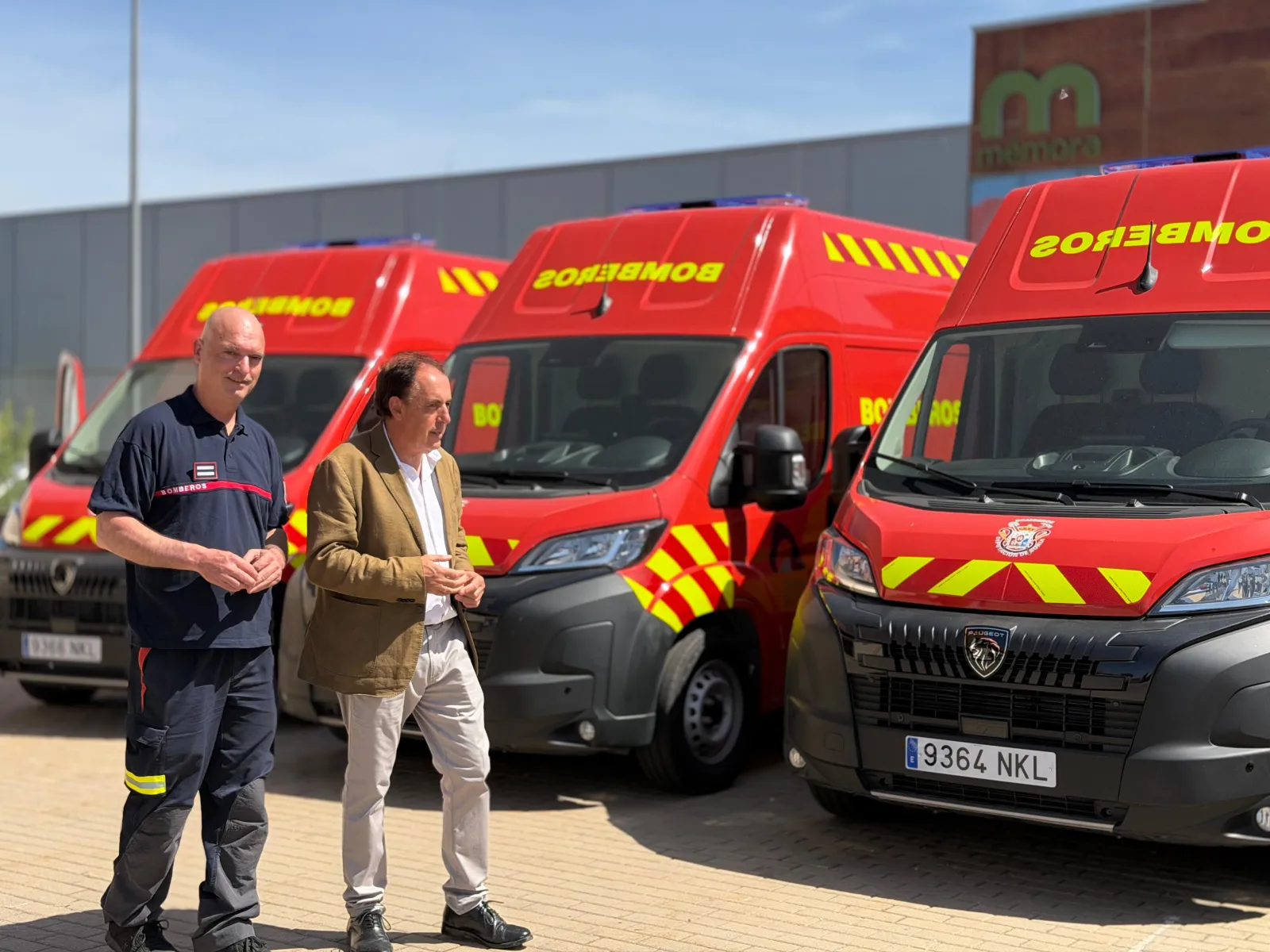 Foto 2 - La Diputaci&oacute;n de Soria incorpora cinco nuevos furgones para los bomberos de la provincia