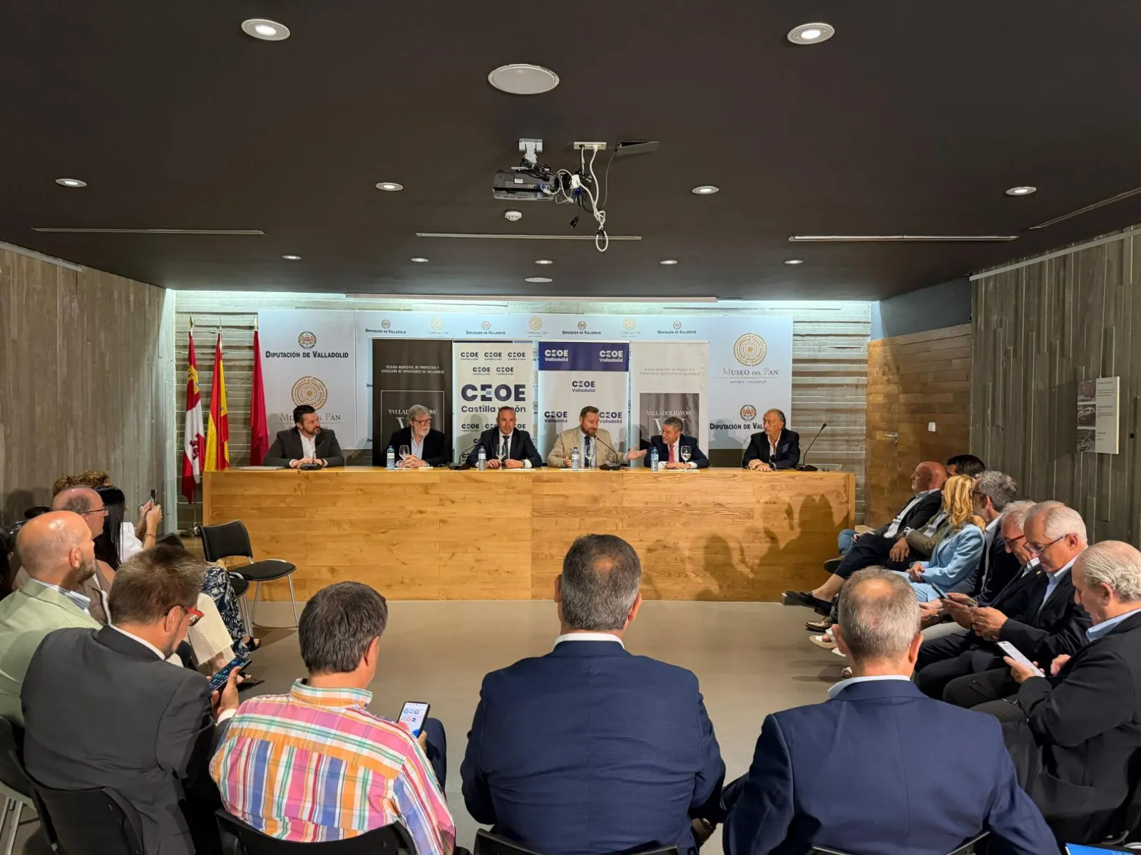 CEOE pide un IRPF reducido para el medio rural de Castilla y León