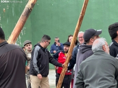 Pingada del Mayo en Espeja de San Marcelino