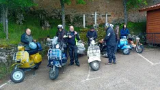 Foto 6 - Una treintena de vespas procedentes de todos los rincones del pa&iacute;s recorren las carreteras sorianas