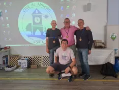 Foto 11 - Medallas en 3D y duelos de 6 a 70 a&ntilde;os en Almaz&aacute;n para reivindicar el lado educativo del ajedrez