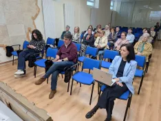 Foto 3 - Una veintena de sorianos conoce desde dentro el funcionamiento de Extranjer&iacute;a y Justicia Gratuita