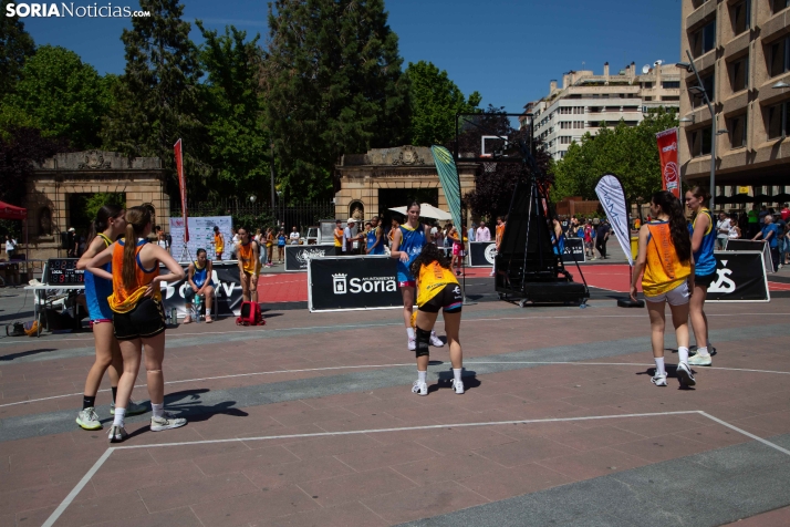 3X3 Basket Tour