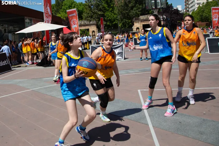 3X3 Basket Tour