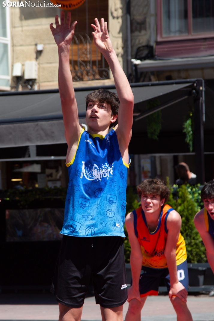 3X3 Basket Tour