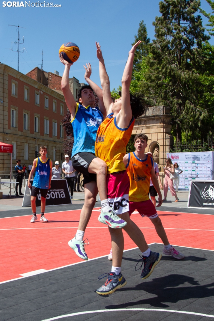 3X3 Basket Tour