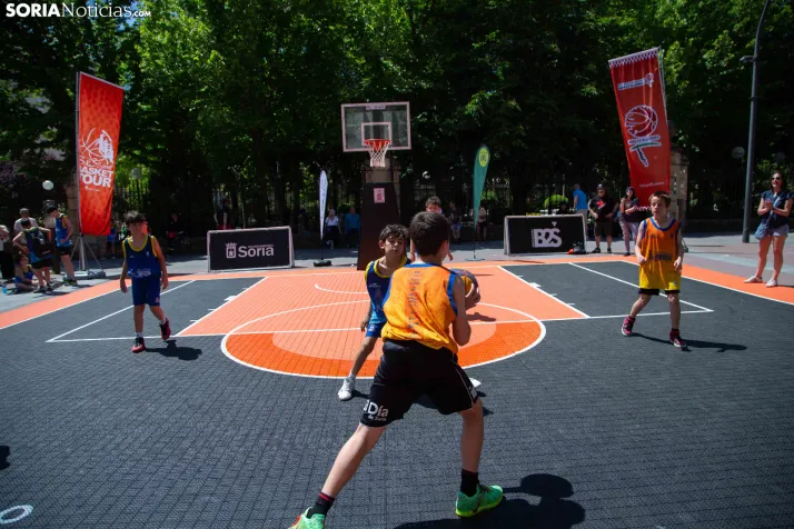 3X3 Basket Tour