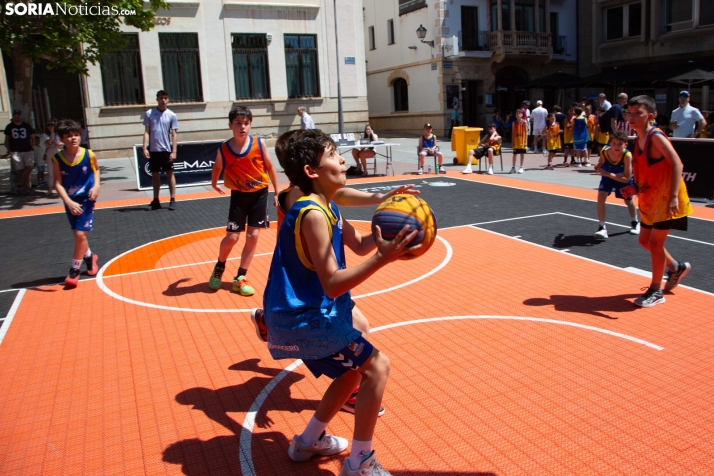 3X3 Basket Tour