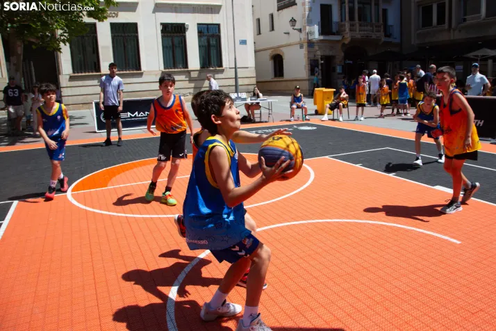 3X3 Basket Tour
